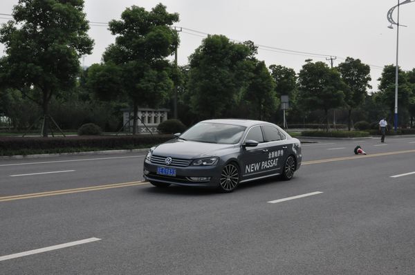 “一桿進(jìn)洞”全新帕薩特蘇州區(qū)域品鑒會!