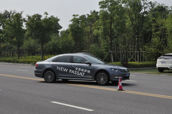 “一桿進(jìn)洞”全新帕薩特蘇州區(qū)域品鑒會!