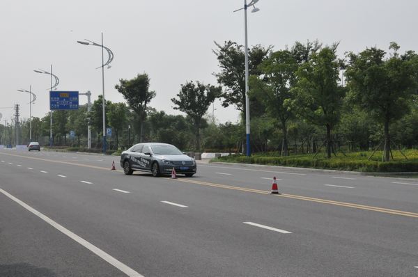 “一桿進(jìn)洞”全新帕薩特蘇州區(qū)域品鑒會!