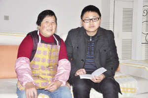 一雙手撐起一個家——61歲的蔡玉蘭當(dāng)了10年家政工，服務(wù)了上千戶家庭