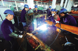 身邊的楷模愛創(chuàng)新——走近勞動(dòng)模范群體