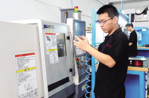 法企駛馳耐精密汽車零部件（太倉）有限公司投產(chǎn)