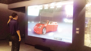 智能視膜顯神奇 玻璃與人互動(dòng)起來(lái)