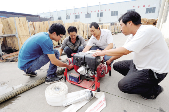 博豪模板安全生產(chǎn)全員落實(shí)