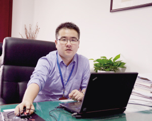 顧健注重科學教育從細節(jié)入手，讓學生學會觀察，學會堅持 堅信老師是最好的教材