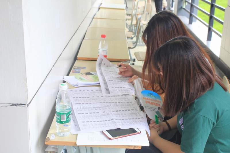 2016年太倉(cāng)夏季招聘會(huì)落幕，尼伯特不敵陽(yáng)光！