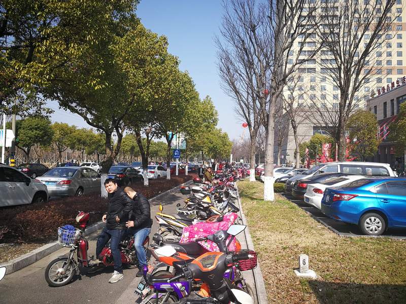 人才“擠擠”——太倉市2018春季招聘會線下招聘會圓滿落幕