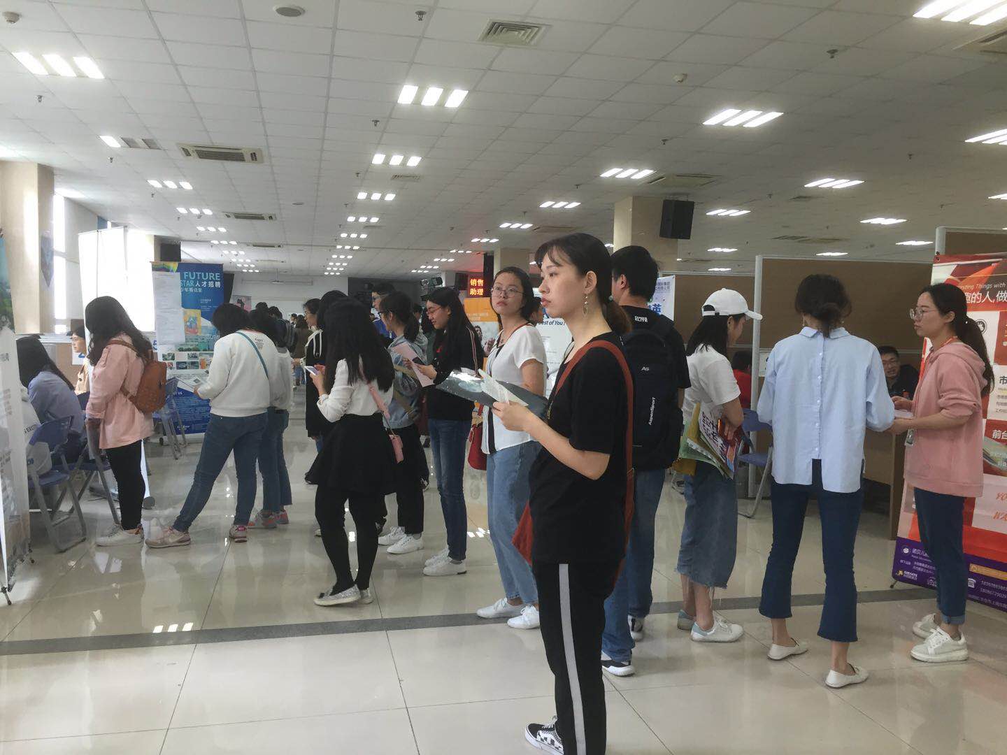 陽光校園行2018年4月蘇大校園招聘圓滿結(jié)束