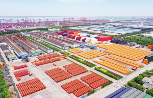 集裝箱產(chǎn)量穩(wěn)中攀升