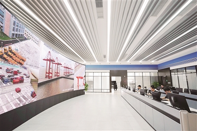 太倉港集裝箱四期碼頭實現(xiàn)聯(lián)調(diào)聯(lián)試