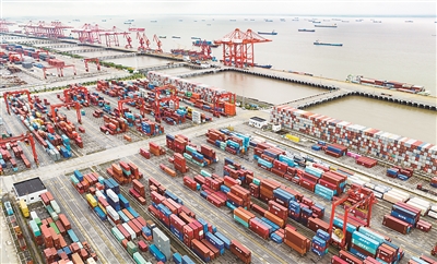 外貿(mào)集裝箱大幅增長